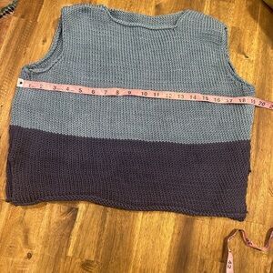 Two-Tone Sleeveless Knit Top (handmade?)